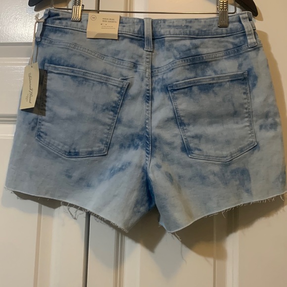 Universal Thread Pants - Universal Thread Tie High Rise Midi Shorts